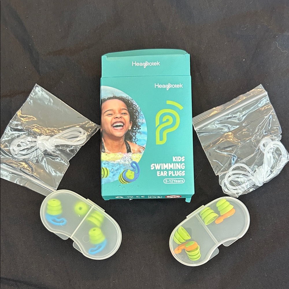 New in Box Kids Swimming Ear Plugs